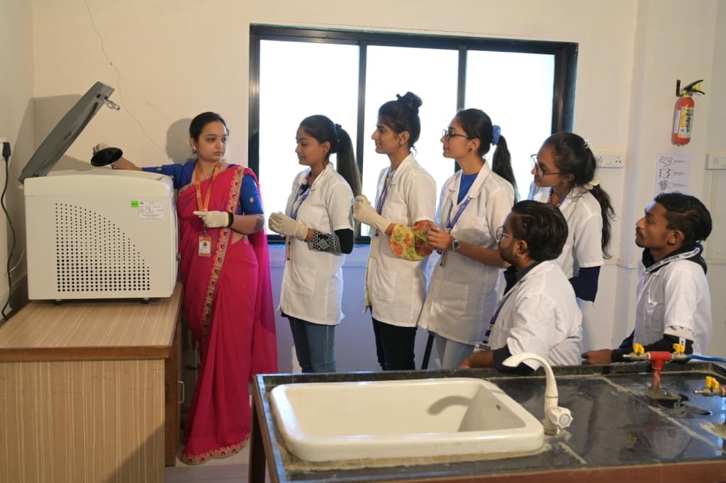 Sardar Patel Education Campus Anand Labs photo 2